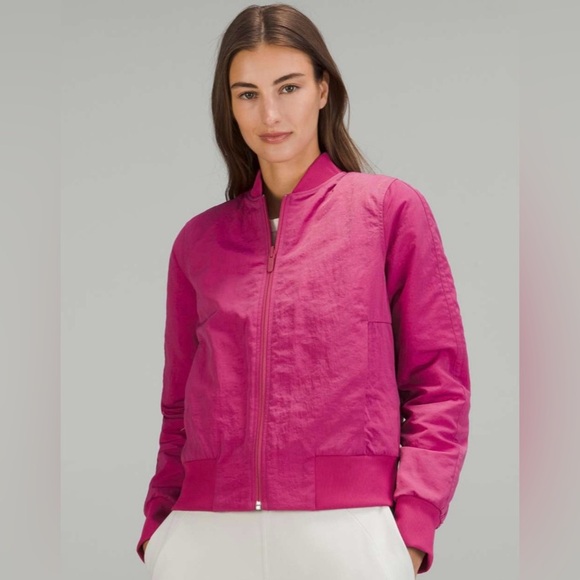 Lululemon Non-Stop Bomber Jacket W4CBYS
Pink Lychee
Size 2
Reversible - Picture 1 of 10
